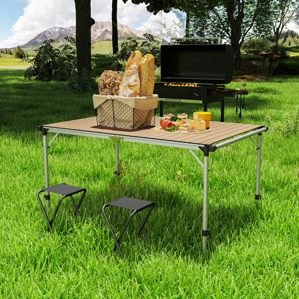 Portable camping table