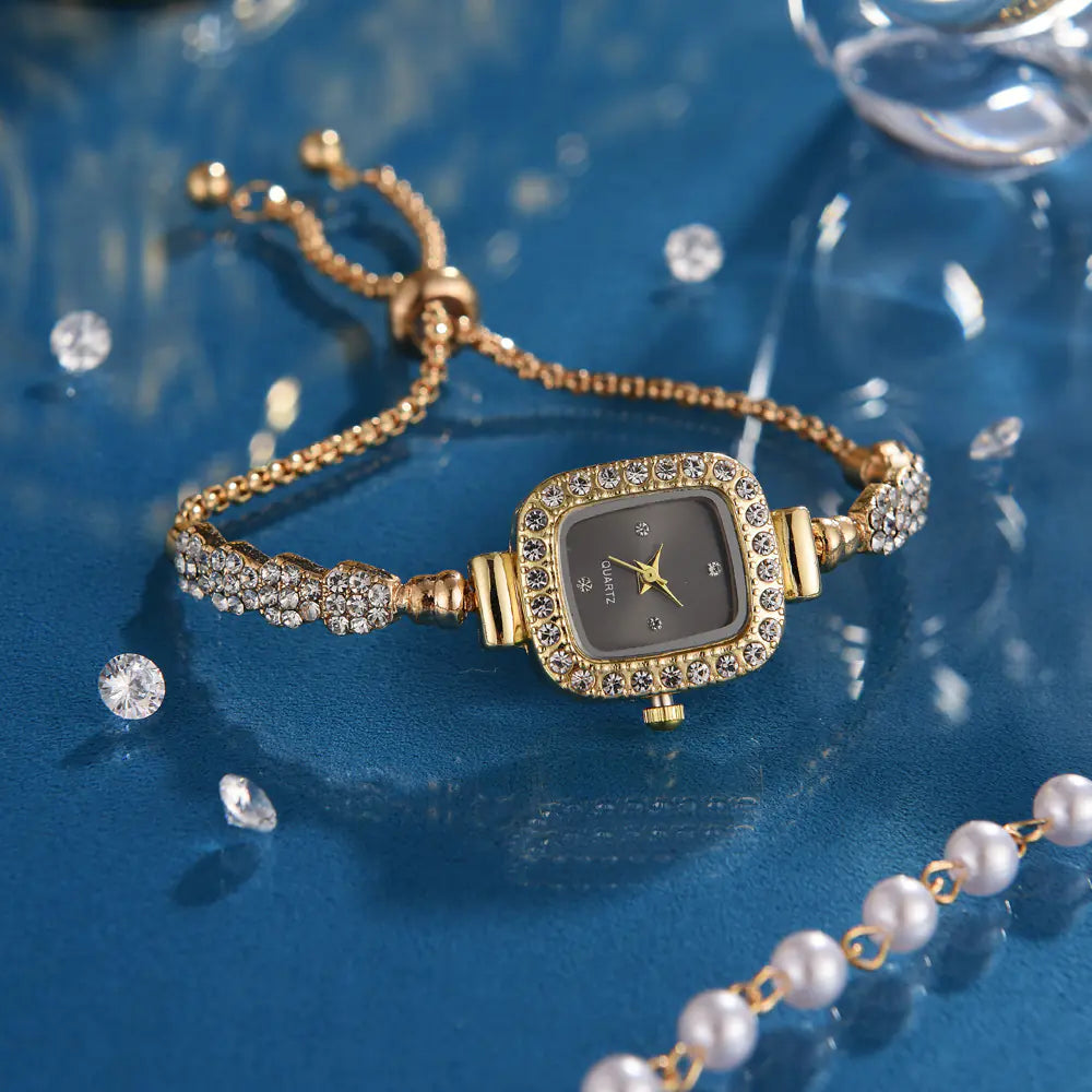2023 New Women's Square Quartz Bracelet Watch